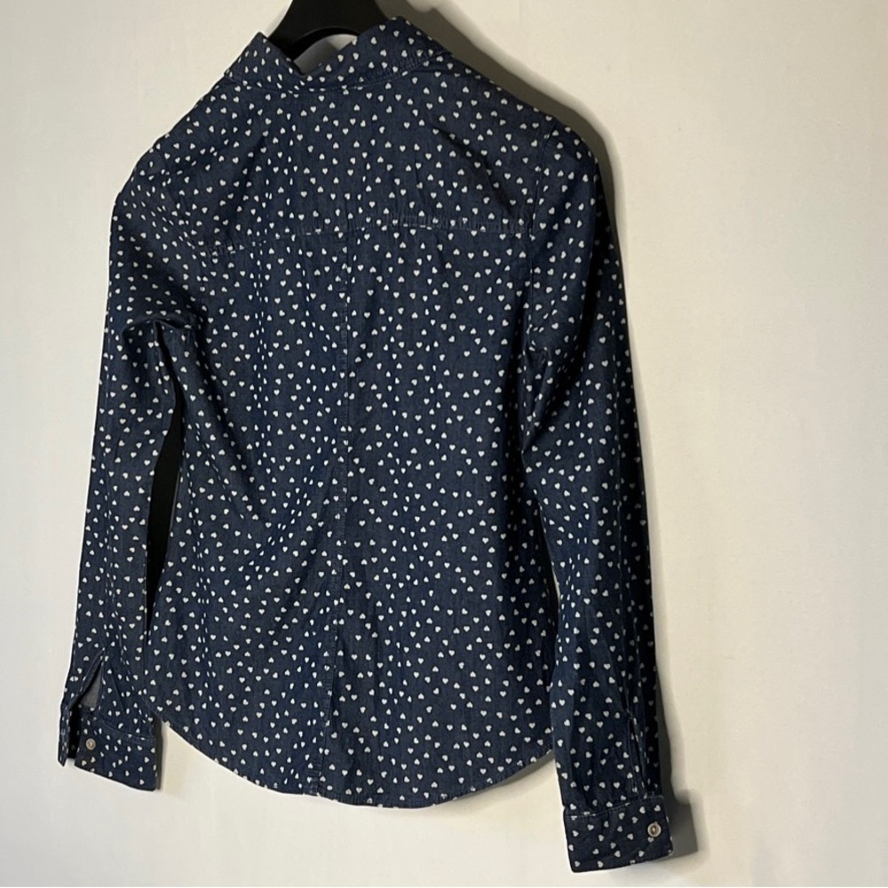 Lauren Conrad Womens Shirt Medium Heart Print Fitted Button Up Chambray. - Picture 2 of 6